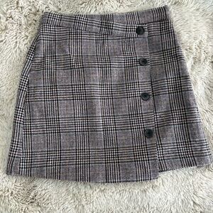 Elegant Plaid Button-Front Mini Skirt